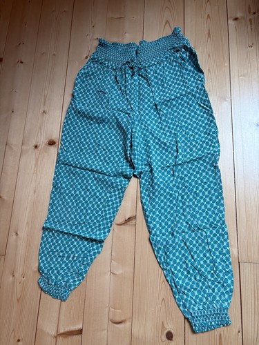 Freizeithose grün gemustert
